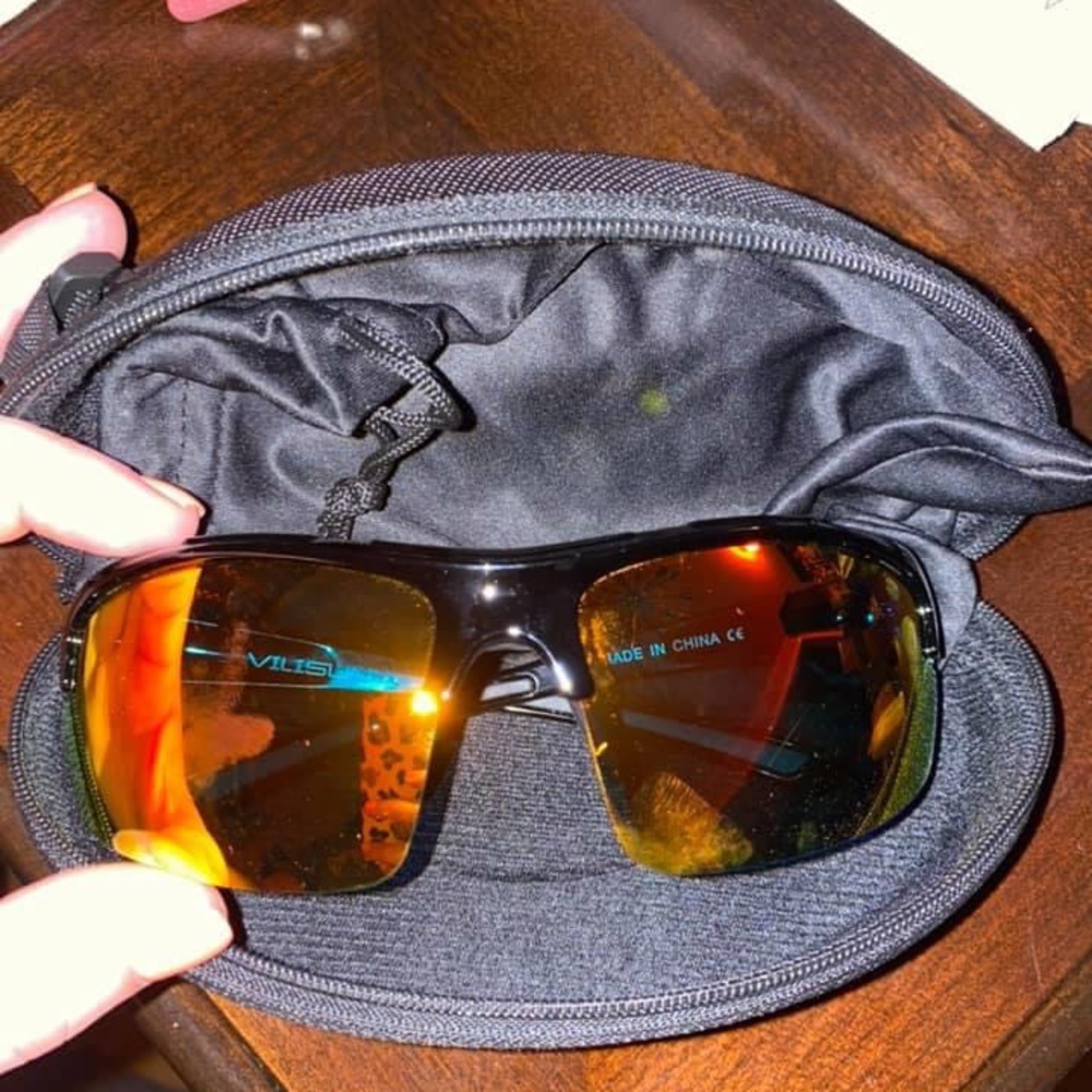 Men’s sunglasses
